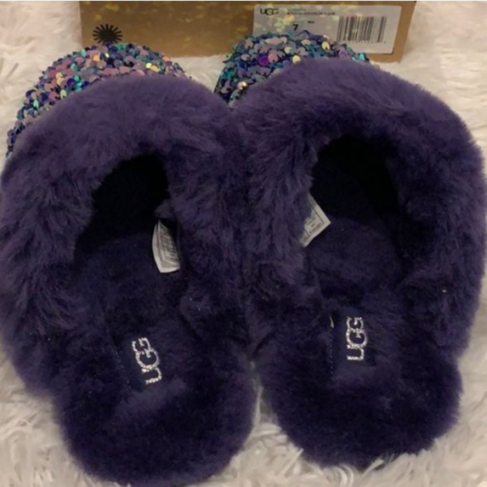 POPULAR UGG Scuffette II Sequin Shearling Slipper - Picture 8 of 12